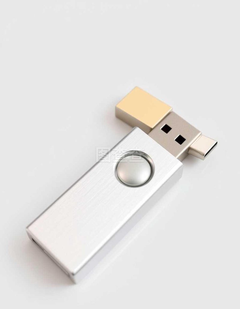 海口琼山品众电子产品店：行业趋势与经营之道